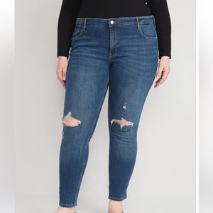 Mid-Rise Rockstar Super-Skinny Distressed Jeans for Women
